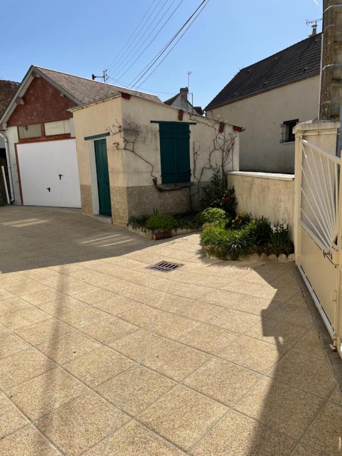 Le Gite De Charline Villa Selles-sur-Cher Esterno foto